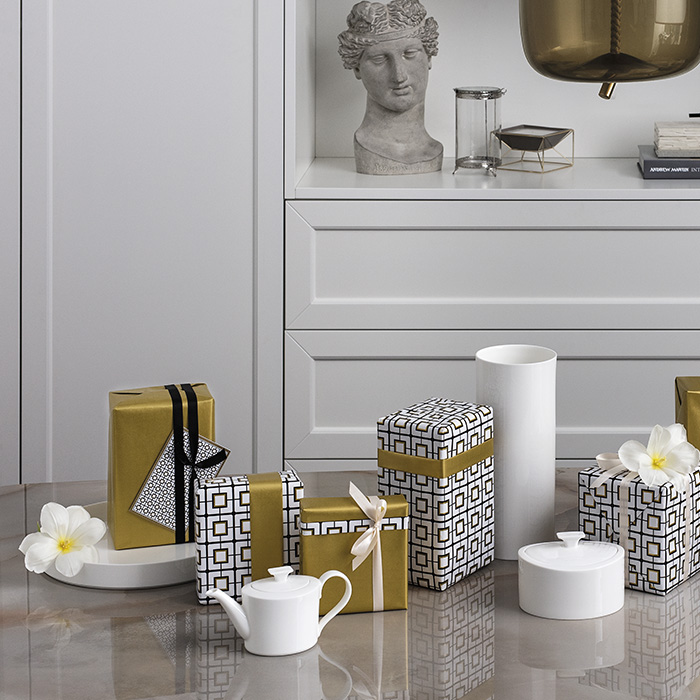 MetroChic blanc Gifts Teapot small 21x9x10.5cm